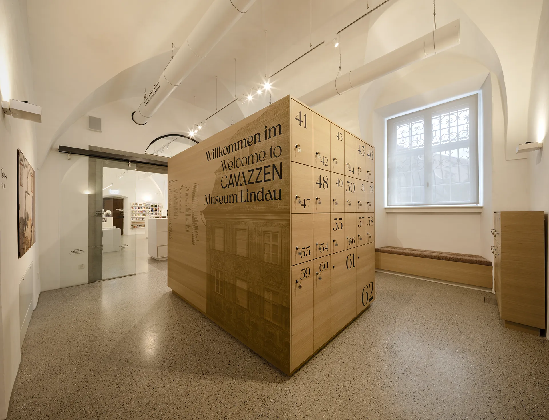 Ausstellungsfotografie Cavazzen Lindau EIngangsbereich